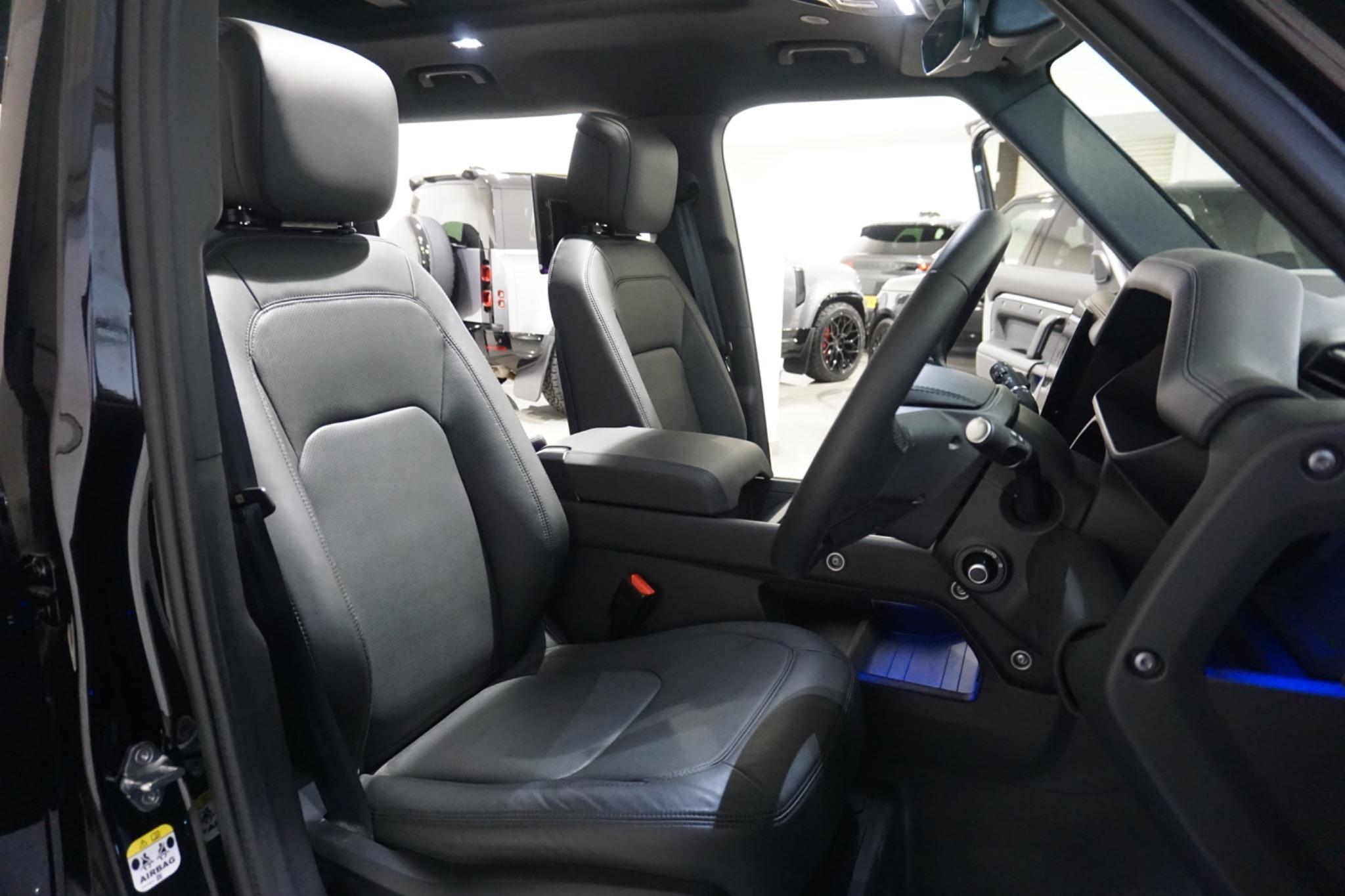 Land Rover Defender 110 3.0 D350 MHEV X-Dynamic HSE Auto 4WD Euro 6 (s/s) 5dr
